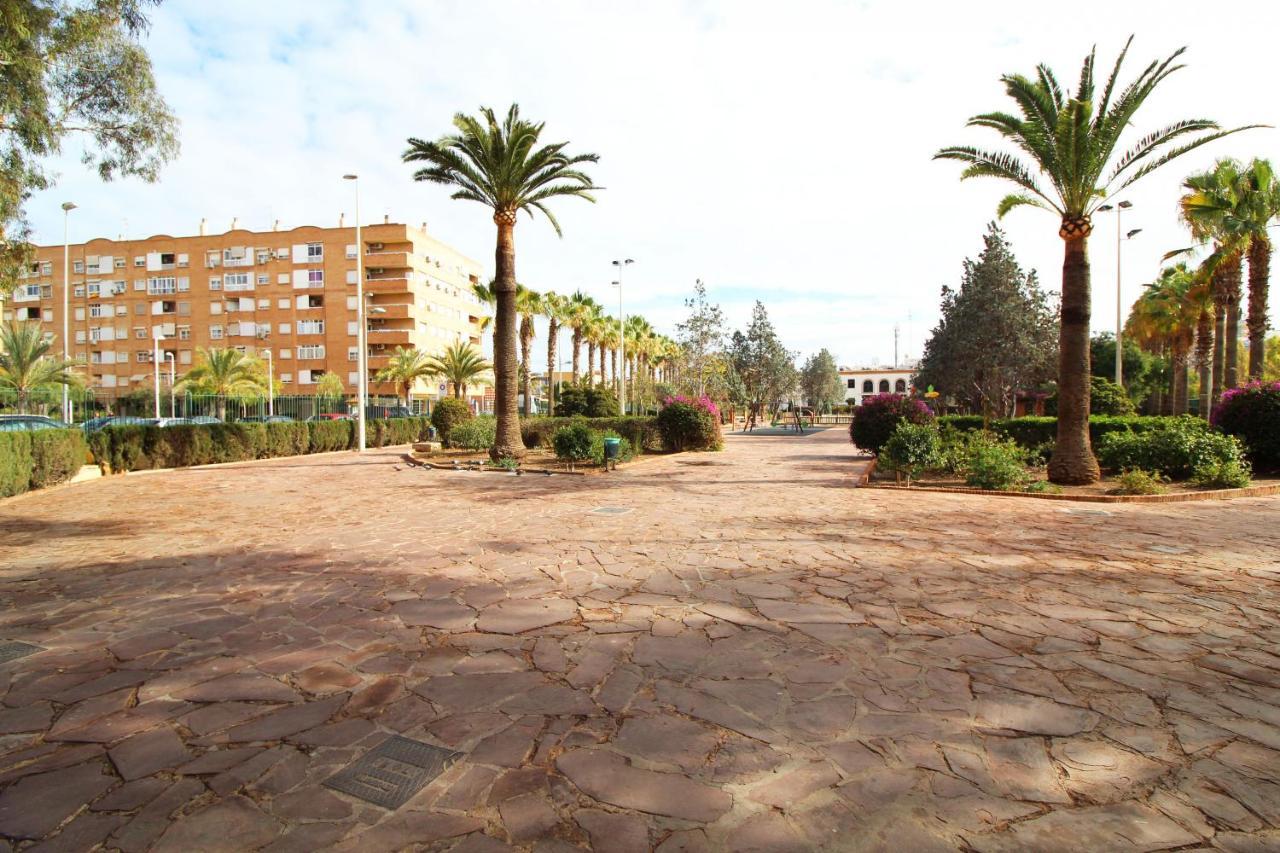 Global Properties, Los Claveles - Practico Apartamento Con Wifi En Sagunto Exteriör bild
