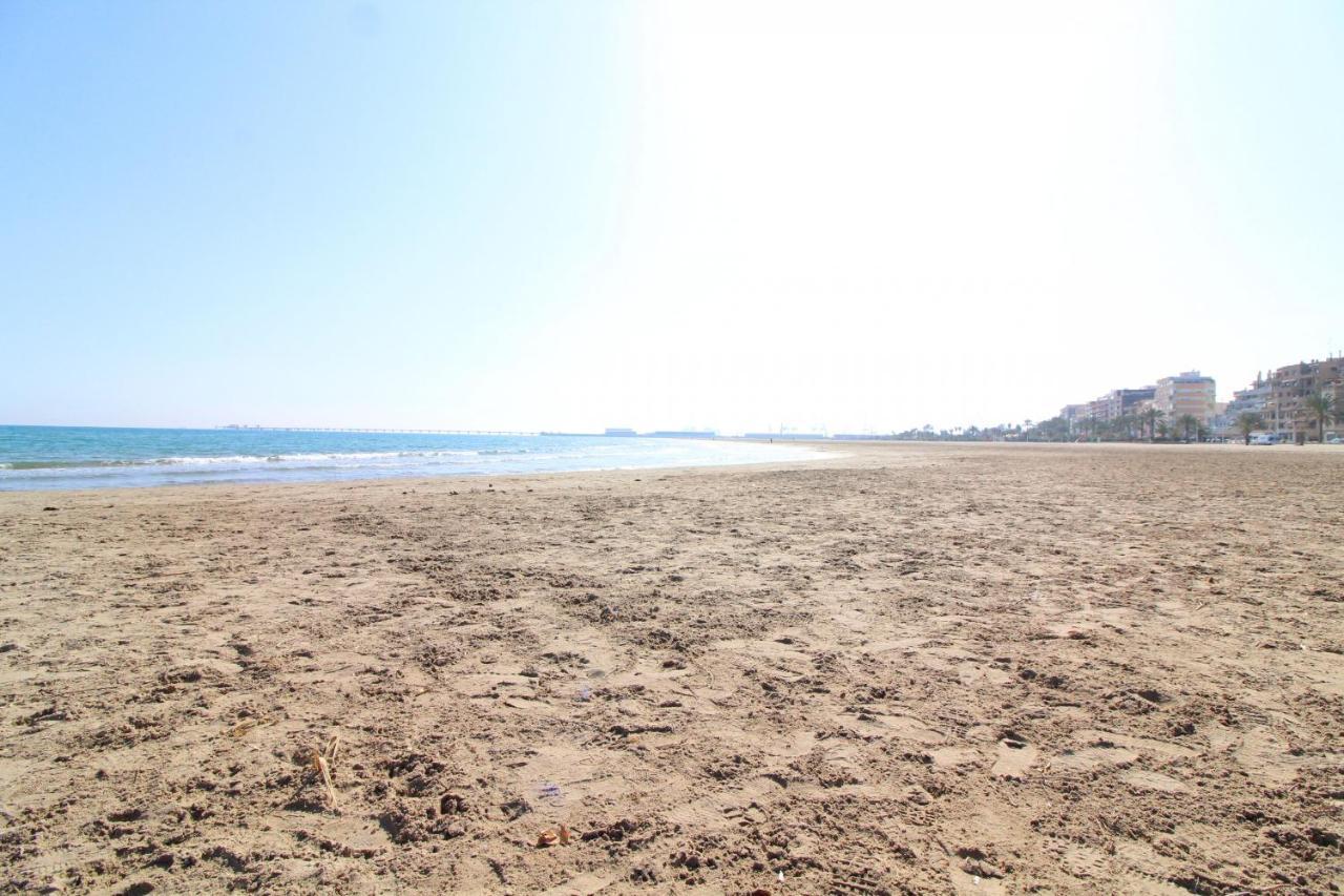 Global Properties, Los Claveles - Practico Apartamento Con Wifi En Sagunto Exteriör bild